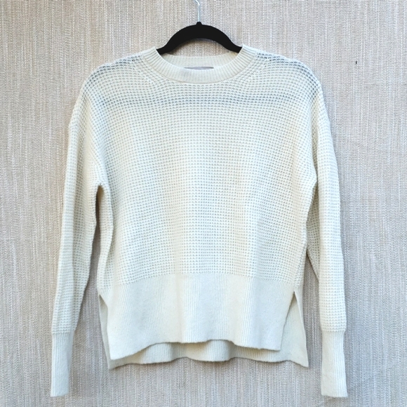 Everlane Cashmere Waffle Knit Sweater - Picture 4 of 12